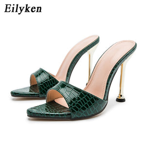 Women Pointed toe Sandals