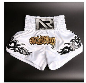 2021 Wholesale Embroidered Letter Contrast Color Splice Sports Women Muay Thai Shorts Custom Boxing Shorts Wholesale