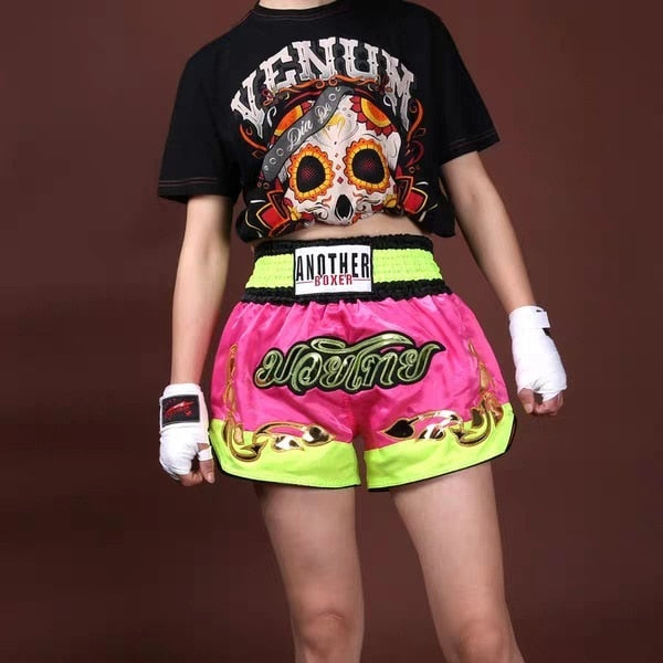 2021 Wholesale Embroidered Letter Contrast Color Splice Sports Women Muay Thai Shorts Custom Boxing Shorts Wholesale